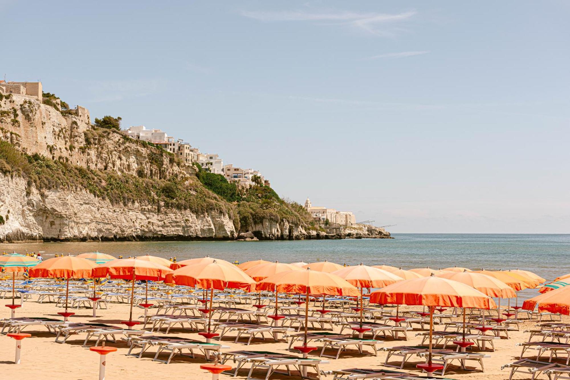 Hotel Degli Aranci Vieste Exteriör bild