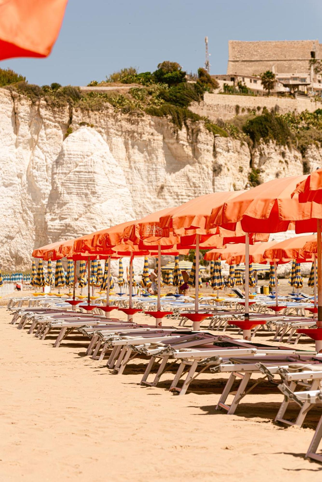 Hotel Degli Aranci Vieste Exteriör bild