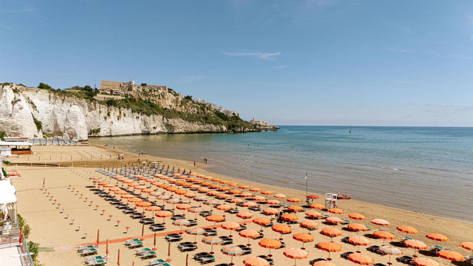 Hotel Degli Aranci Vieste Exteriör bild